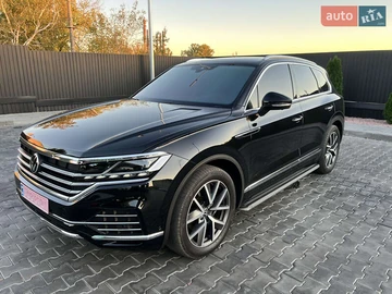 Авто Volkswagen Touareg 2022 № 8081698