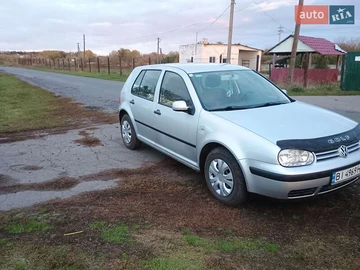 Авто Volkswagen Golf 2001 № 8081727