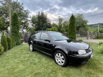 Авто Volkswagen Golf 2004 № 8081746