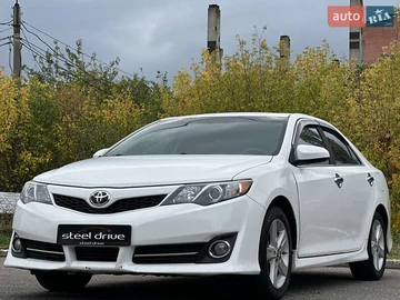 Авто Toyota Camry 2013 № 8082108