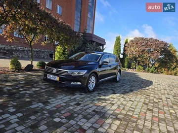 Авто Volkswagen Passat 2015 № 8082115