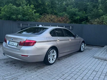 Авто BMW 5 Series 2016 № 8082401