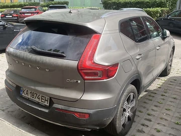 Авто Volvo Xc40 2020 № 8082423