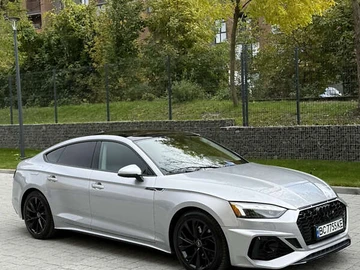 Авто Audi A5 2022 № 8082433