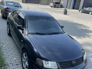 Авто Volkswagen Passat 2000 № 8082467