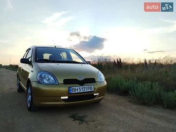Авто Toyota Yaris 1999 № 8082470