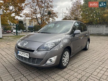 Авто Renault Scenic 2009 № 8082648