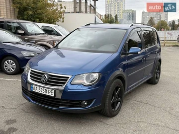 Авто Volkswagen Cross Touran 2008 № 8082668