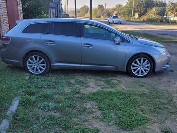 Авто Toyota Avensis 2010 № 8082824