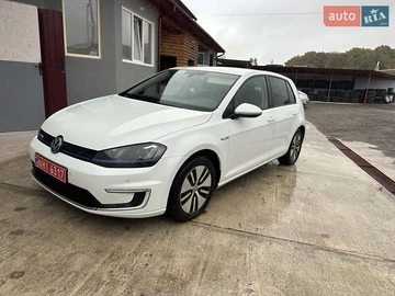 Авто Volkswagen E-Golf 2015 № 8082829