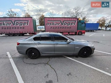 Авто BMW 5 Series 2013 № 8082860