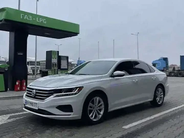 Авто Volkswagen Passat 2019 № 8083162