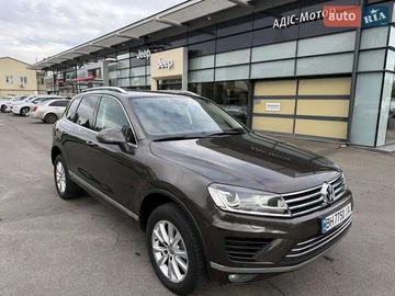 Авто Volkswagen Touareg 2017 № 8083188