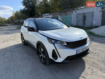 Авто Peugeot 3008 2020 № 8083191