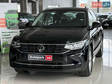 Авто Volkswagen Tiguan 2021 № 8083197