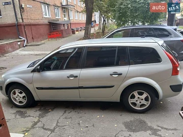 Авто Renault Megane 2004 № 8083465