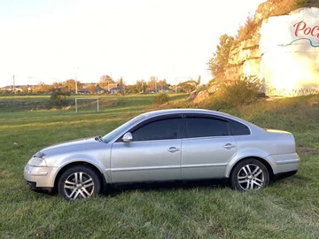 Авто Volkswagen Passat 2004 № 8083470