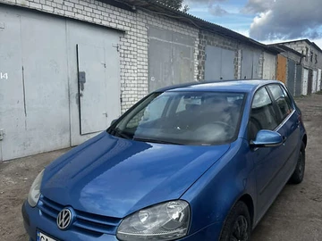 Авто Volkswagen Golf 2003 № 8083639