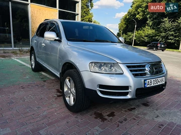 Авто Volkswagen Touareg 2004 № 8083808