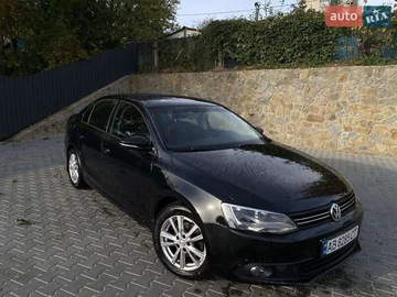 Авто Volkswagen Jetta 2011 № 8083843