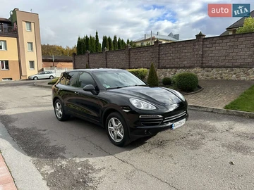 Авто Porsche Cayenne 2014 № 8084169