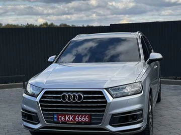 Авто Audi Q7 2018 № 8084262
