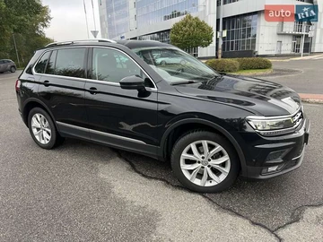 Авто Volkswagen Tiguan 2018 № 8084271