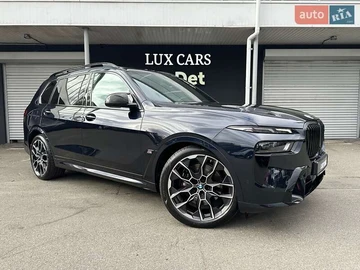 Авто BMW X7 2022 № 8084496