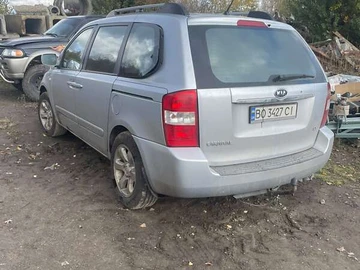 Авто KIA Carnival 2007 № 8084818