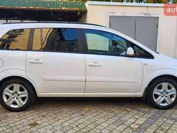Авто Opel Zafira 2013 № 8084874