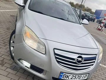 Авто Opel Insignia 2010 № 8085003