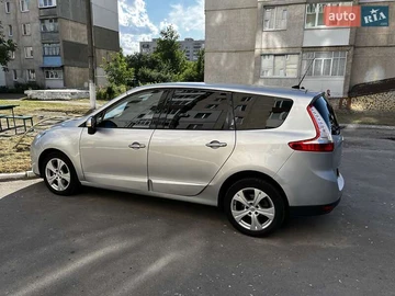 Авто Renault Grand Scenic 2011 № 8085018