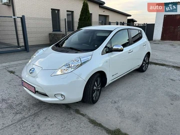 Авто Nissan Leaf 2015 № 8085136