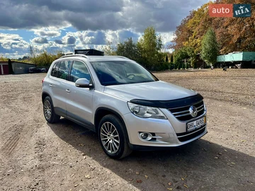 Авто Volkswagen Tiguan 2009 № 8085146