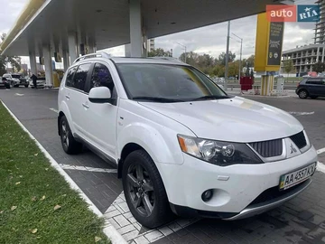 Авто Mitsubishi Outlander Xl 2008 № 8085161