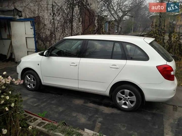 Авто Skoda Fabia 2013 № 8085544