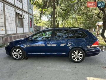 Авто Volkswagen Golf 2010 № 8085710