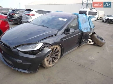 Авто Tesla Model X 2024 № 8085721