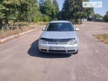 Авто Volkswagen Golf 1999 № 8085951