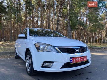 Авто KIA Ceed 2009 № 8086046