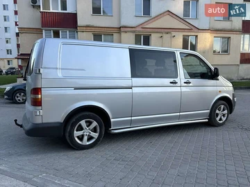 Авто Volkswagen Transporter 2005 № 8086054