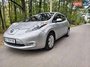Авто Nissan Leaf 2013 № 8086058