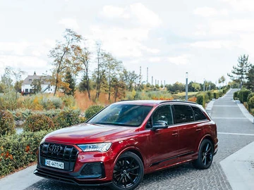 Авто Audi Sq7 2020 № 8086229