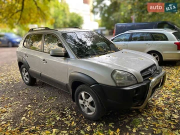 Авто Hyundai Tucson 2005 № 8086260
