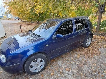 Авто Volkswagen Golf 2002 № 8086462
