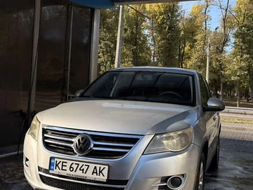 Авто Volkswagen Tiguan 2009 № 8086529