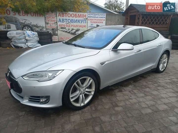 Авто Tesla Model S 2015 № 8086570