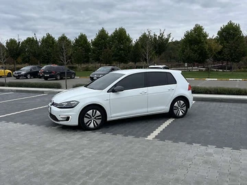 Авто Volkswagen E-Golf 2019 № 8086579