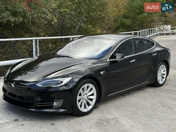 Авто Tesla Model S 2018 № 8086697