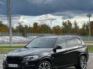 Авто BMW X5 2017 № 8086705